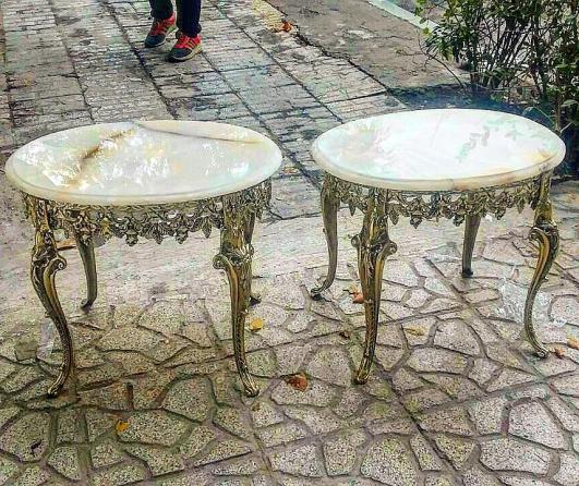 مدل های مختلف میز عسلی برنزی