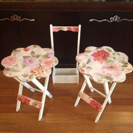 ویژگی های میز عسلی تاشو سفید