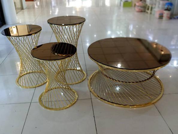 قیمت روز بهترین میز جلو مبلی فلزی